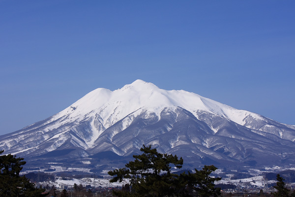 岩木山（いわきさん）